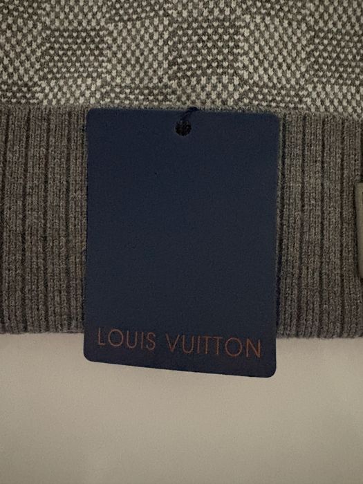 Caciula louis vuitton