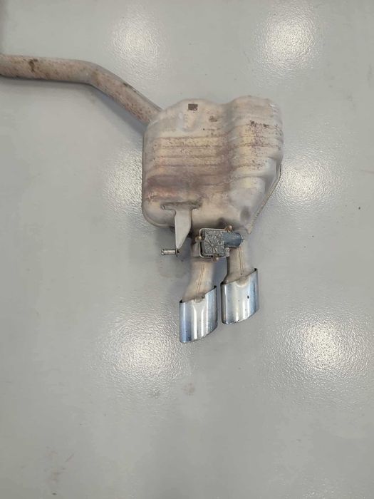 Оригинална генерация от Audi S8 D4