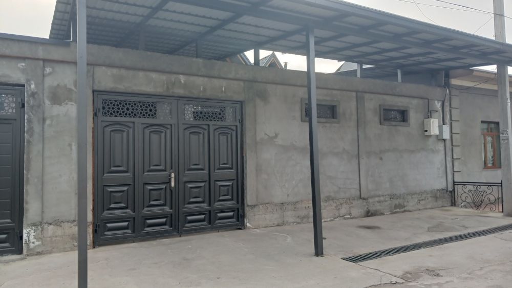 Своя Срочна Хасанбой Абдурахмон центрида ховли сотилади