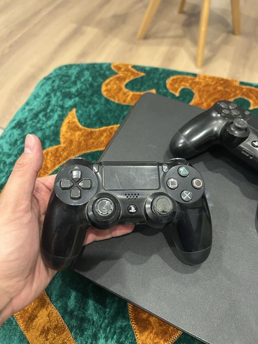 Playstation 4 (пс4)