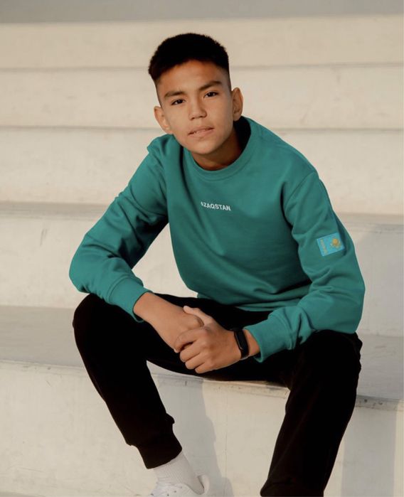 Голубой свитшот