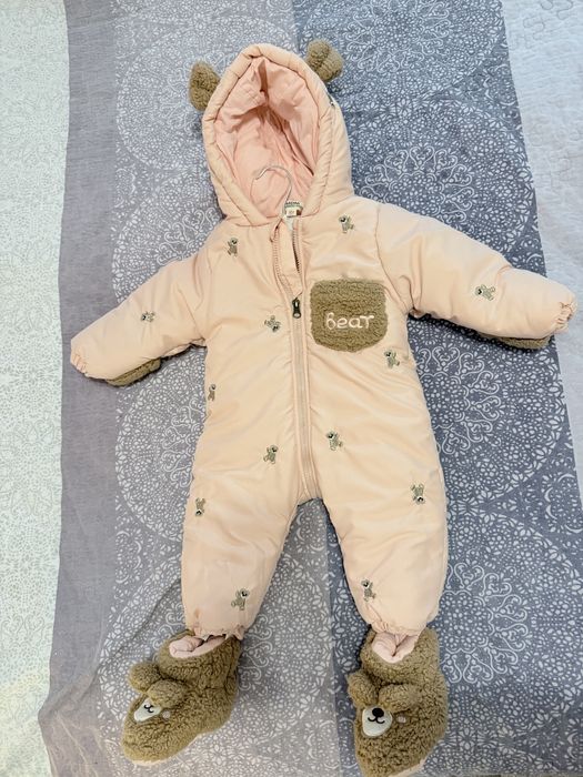 Космонавт за бебе момиче 12м