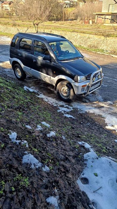 Продавам джип daihatsu