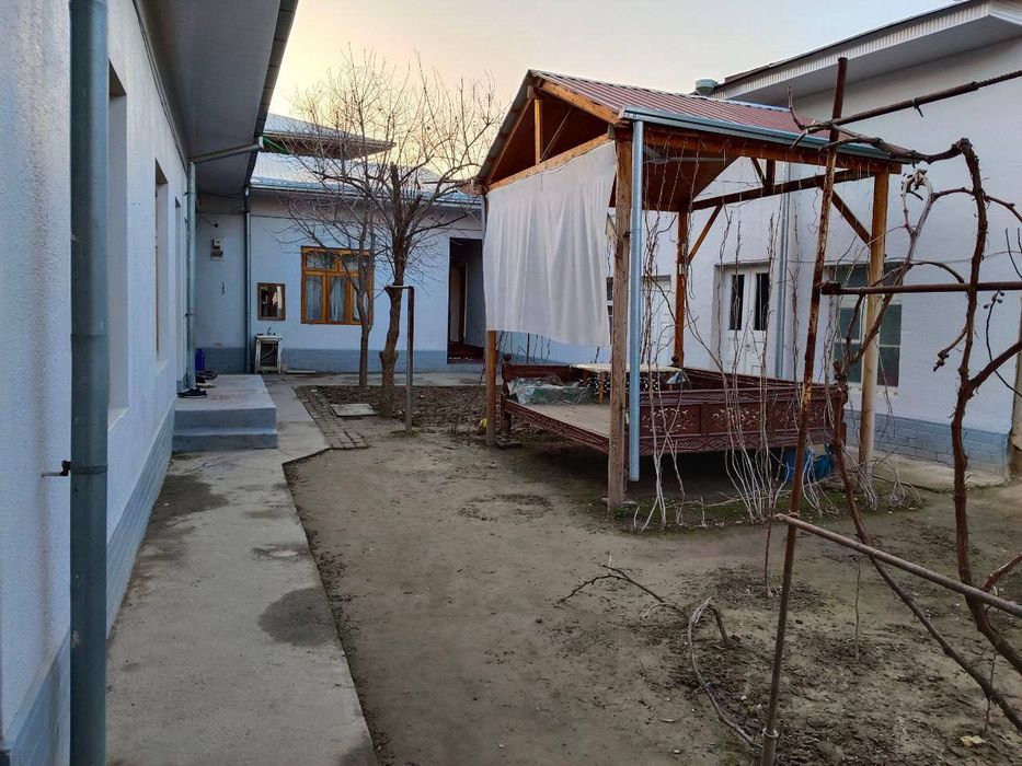 Срочна Уй сотилади