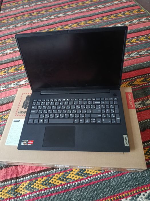 Noutbuk Lenovo V15 G4 AMN 8/512