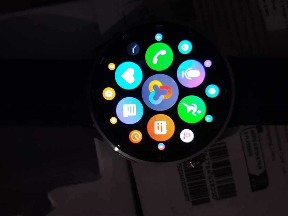 продавам смарт часовник