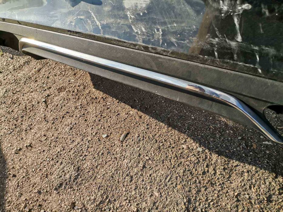 Задна броня Mercedes E 212 sedan