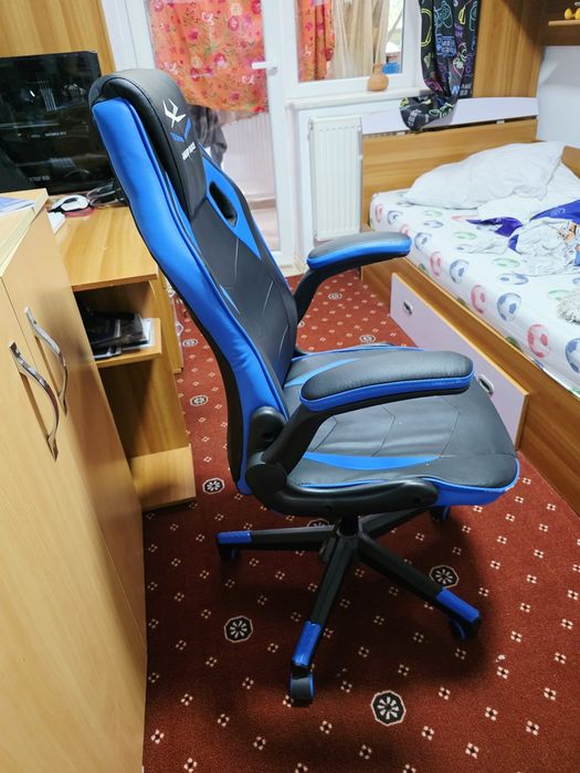 Vand scaun gaming