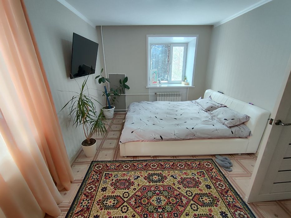 Продается 2-комн (1-62, 2 эт)