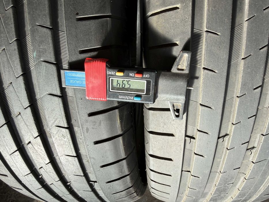 2x Anvelope Vara 205/60 R16 - Vredestein Sportrac 5