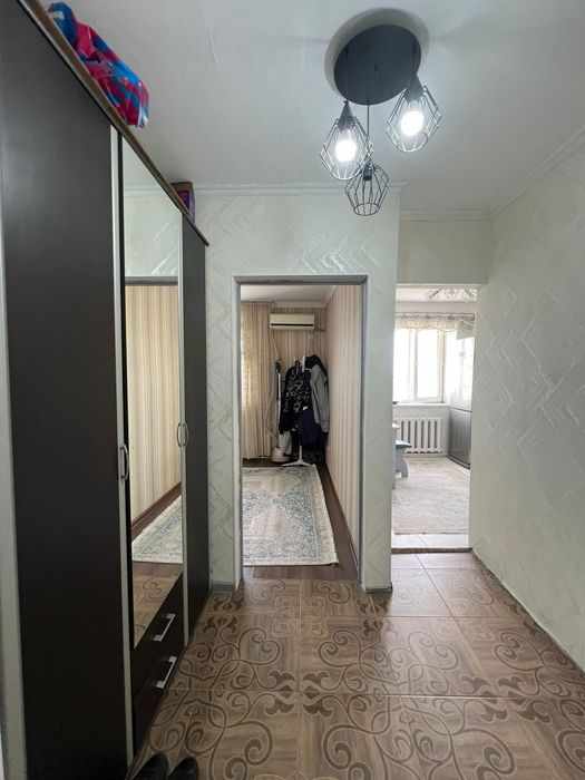 Продам 1 кв 6/6 эт 1994 г Жилгородок Е батыра 7