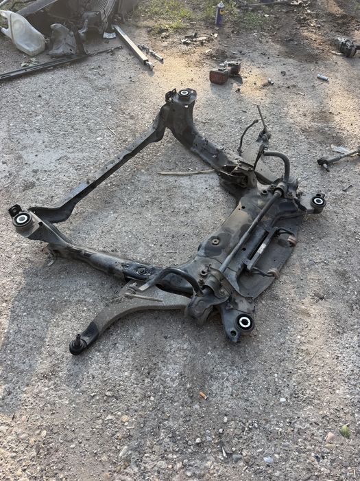 Преден мост / магаре за Volvo V60 / S60 / XC60 - 31360348