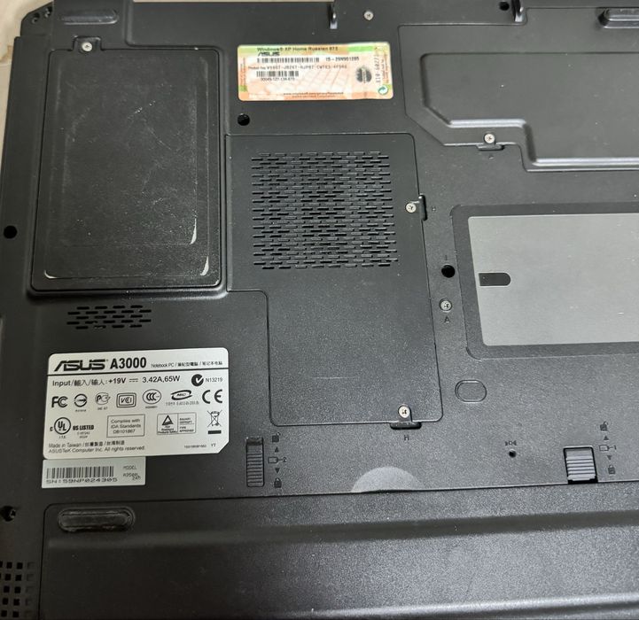 Ноутбук Asus A3000