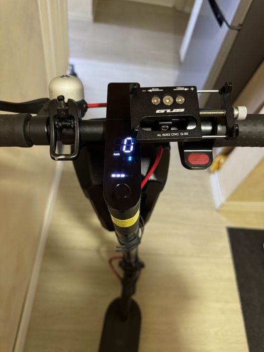 Vând Trotineta Electrică Xiaomi Mi Pro 2