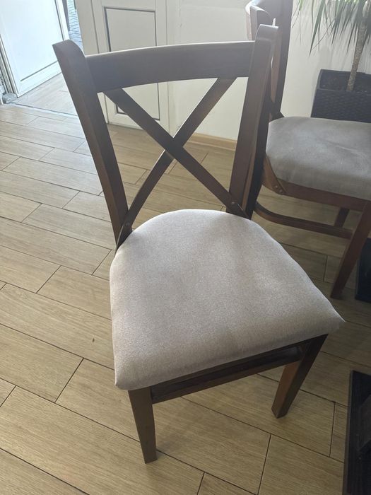 Vand set masa cu scaune sau la bucata