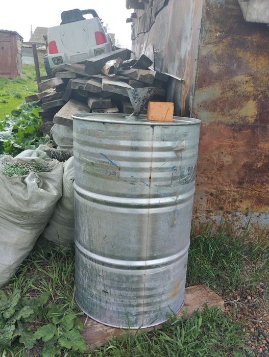 Продам бочка хорошие состяние
