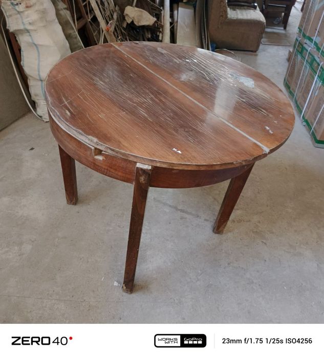 Столь  круглый хорошее