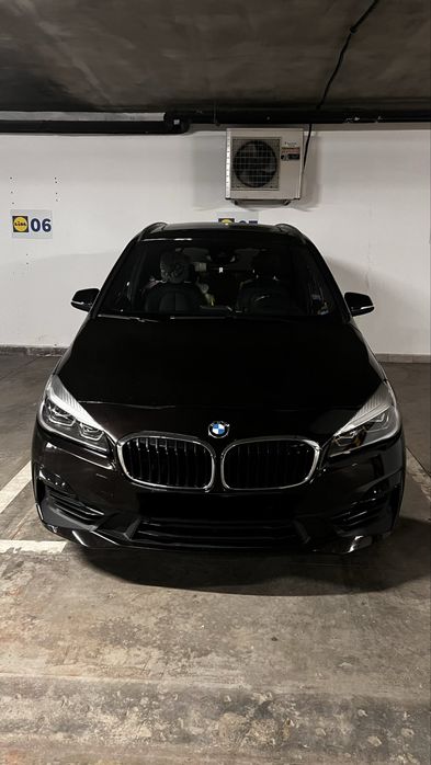BMW 2 Grand Tourer