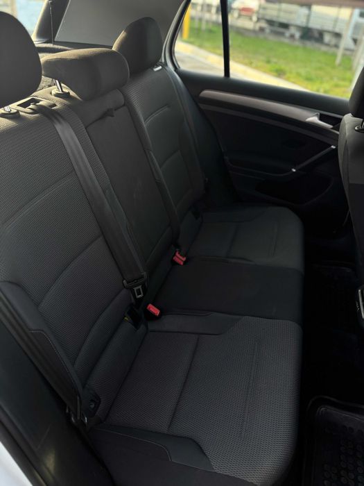 Продавам VW Golf 2.0TDI Automatic DSG