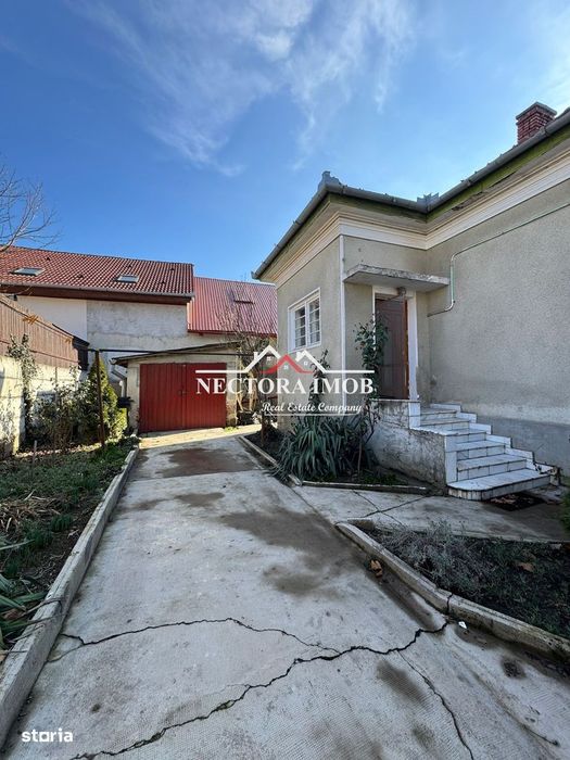 NECTORA IMOB Exclusivitate-Casa Ultracentrala 3 camere,Curte proprie