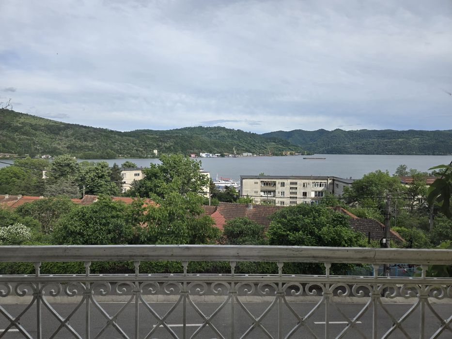 De vânzare casă în municipiul Orșova