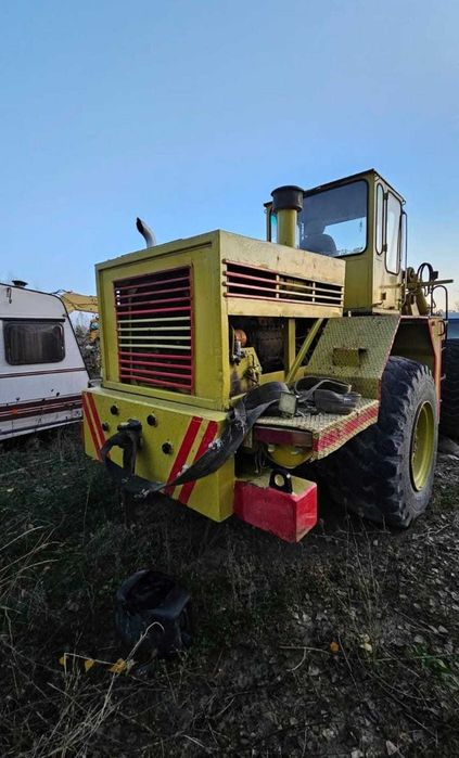 STALOWA WOLA L34 - INCARCATOR FRONTAL (buldozer pe pneuri)