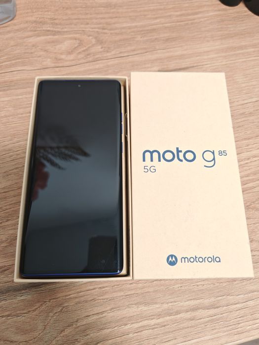 Motorola g85 5G син