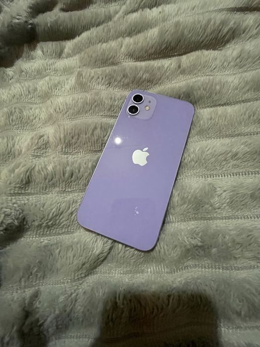 Продам iphone 12