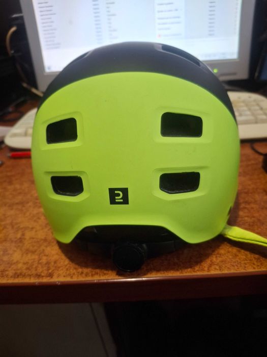 Детска каска за колоездене