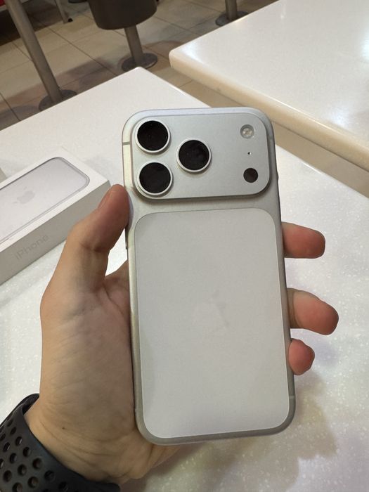 iphone 17 pro 512 100%