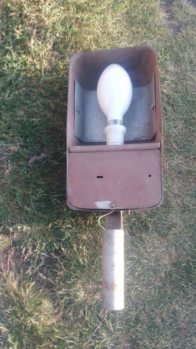 Продам фонарь уличный