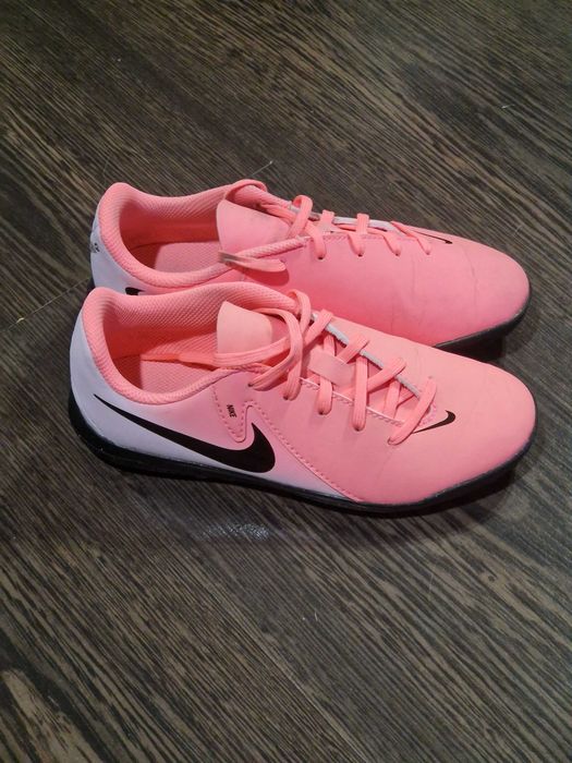 детски спортни обувки Nike Phantom GX - РАЗМЕР 32