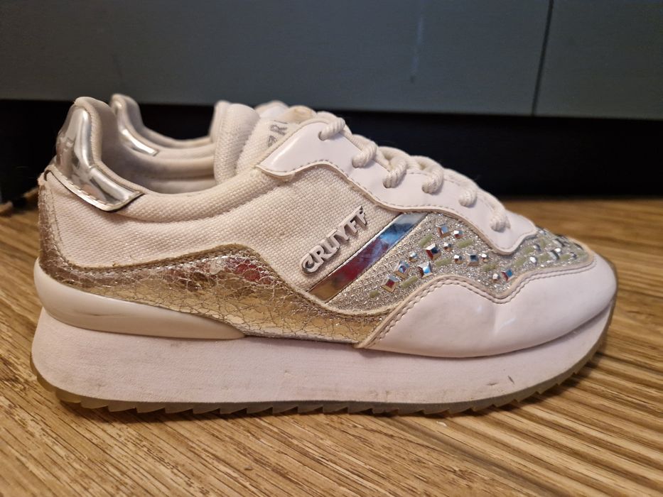Оригинални дамски сникърси CRUYFF