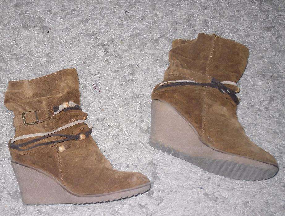 cizme Benvenutti piele intoarsa naturala nr 39