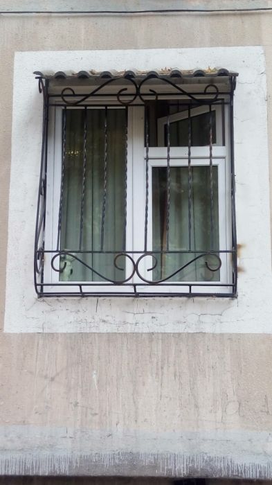 Металлические Решетки ограждения двери