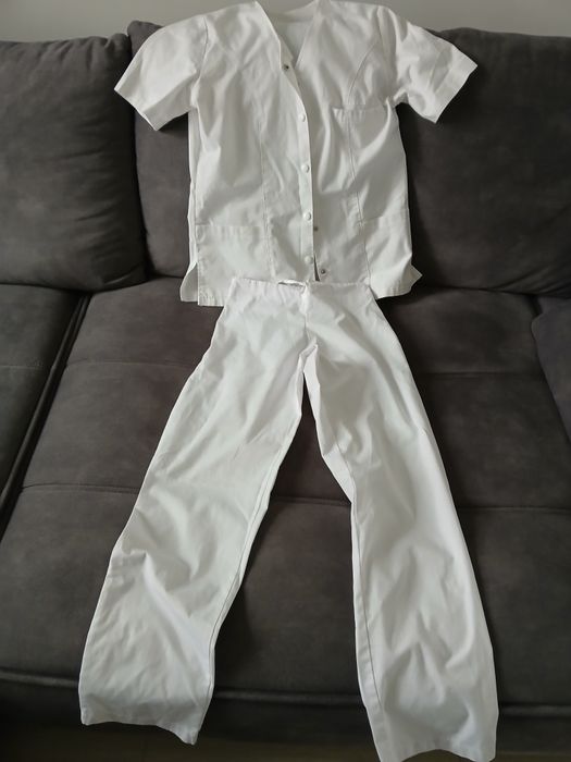 Costum arte martiale,judo, karate pt copii 8-10 ani