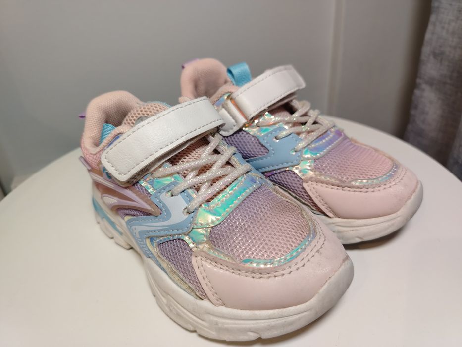 Детски маратонки момиче