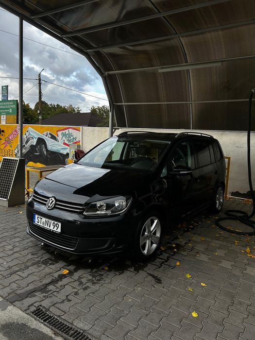 VOLKSWAGEN Touran 2013 — imagine 2