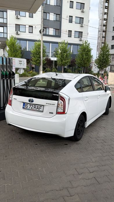 TOYOTA Prius 2015 — imagine 2