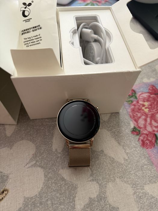 Часовник Huawei GT 3 като нов