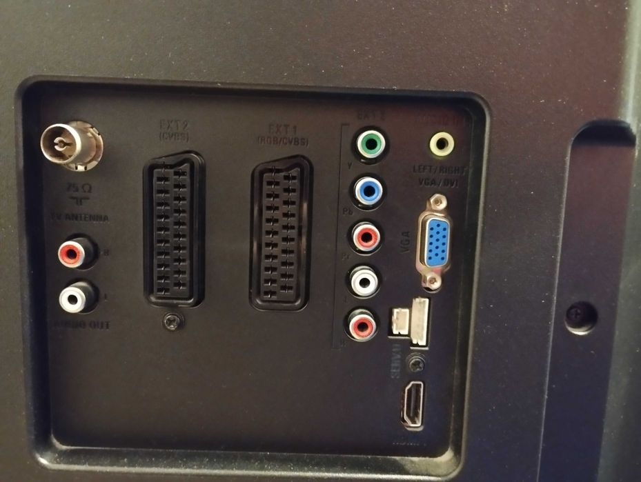 Продавам телевизор Филипс 32 ‘’