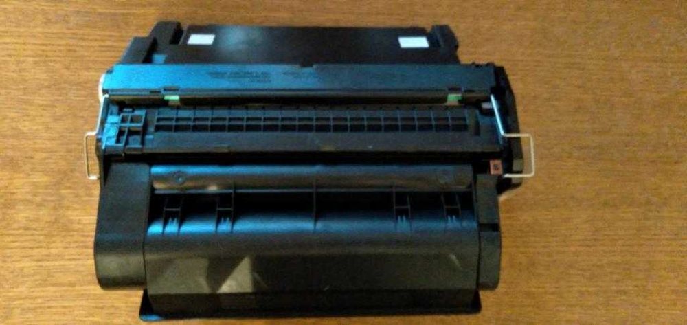 Картриджи HP C7115A и HP Q1339A