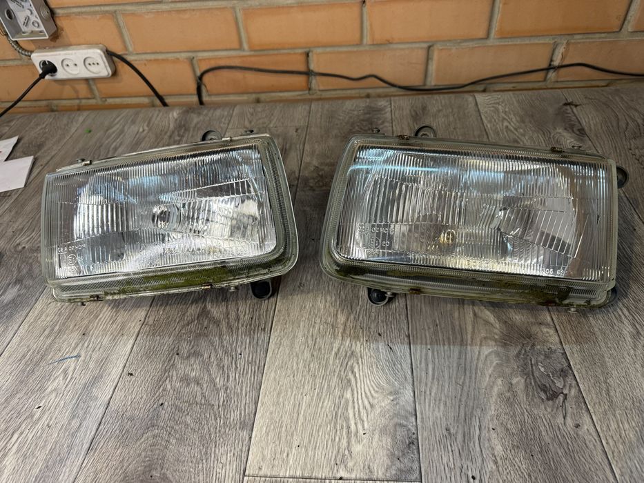 Фары на Опель Фронтера Б
