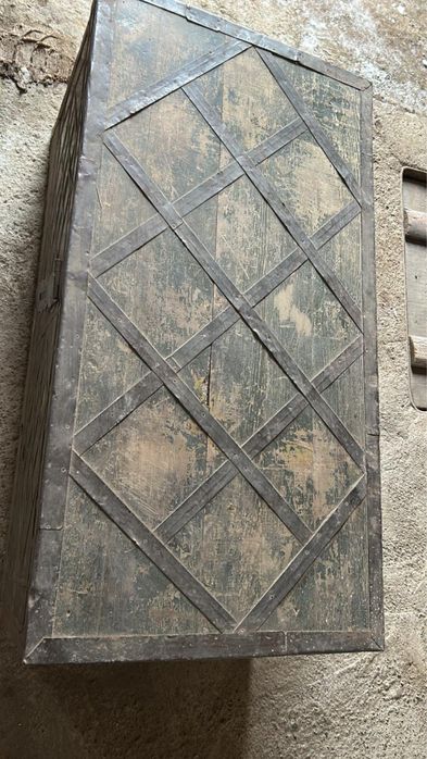 Сандық сатам. Продам сундук