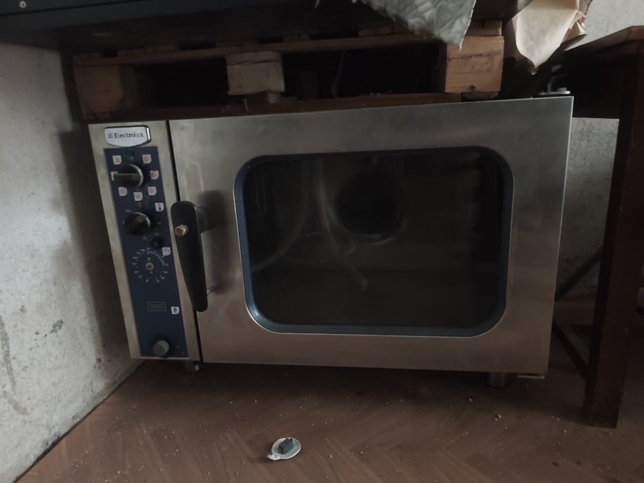 Конвектомат Electrolux