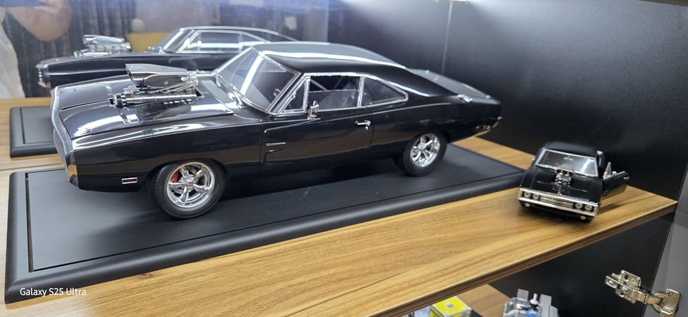 Масштабная модель 1-8 Dodge Charger 1970