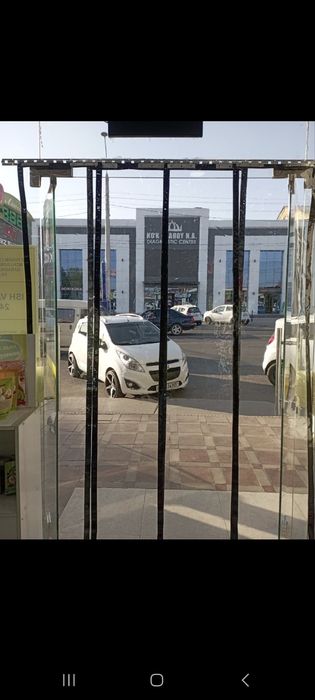 Eshik uchun magnitli klionka dastafka bor