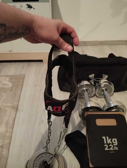 Fitness gym power and JBL white