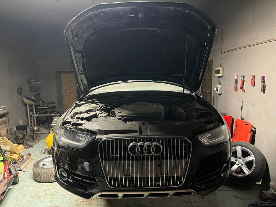 Aripa stanga audi a4 allroad b8.5