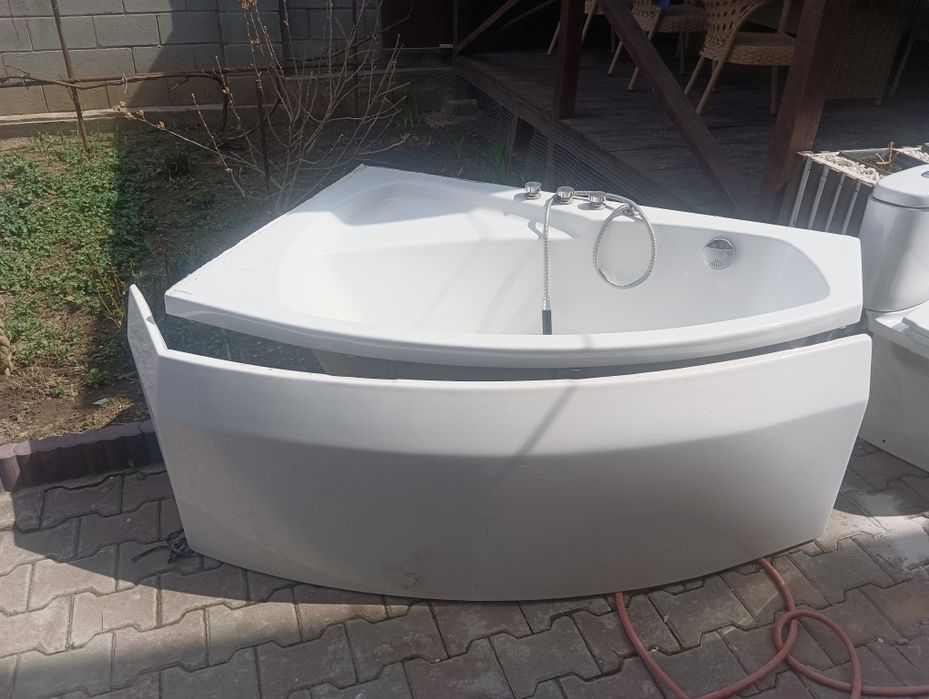 Ванна на стойках